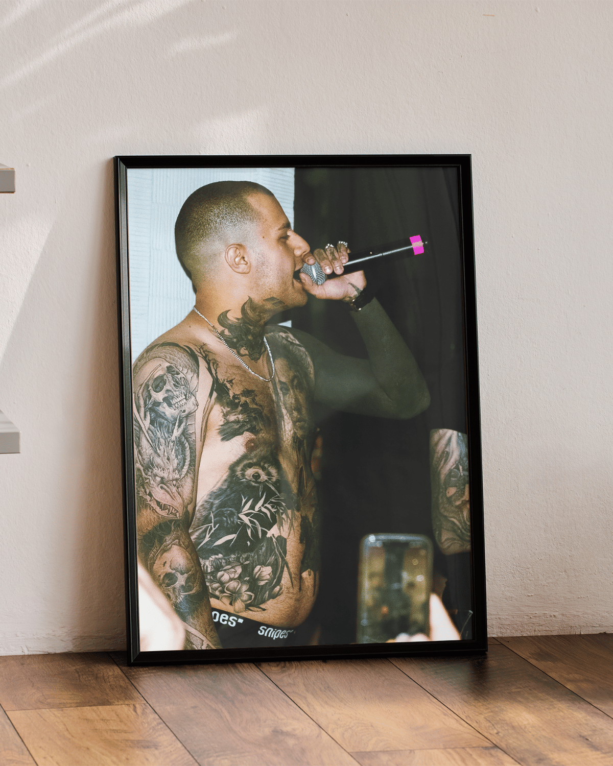 Plakat "White Widow - Macias" - VisualVerses