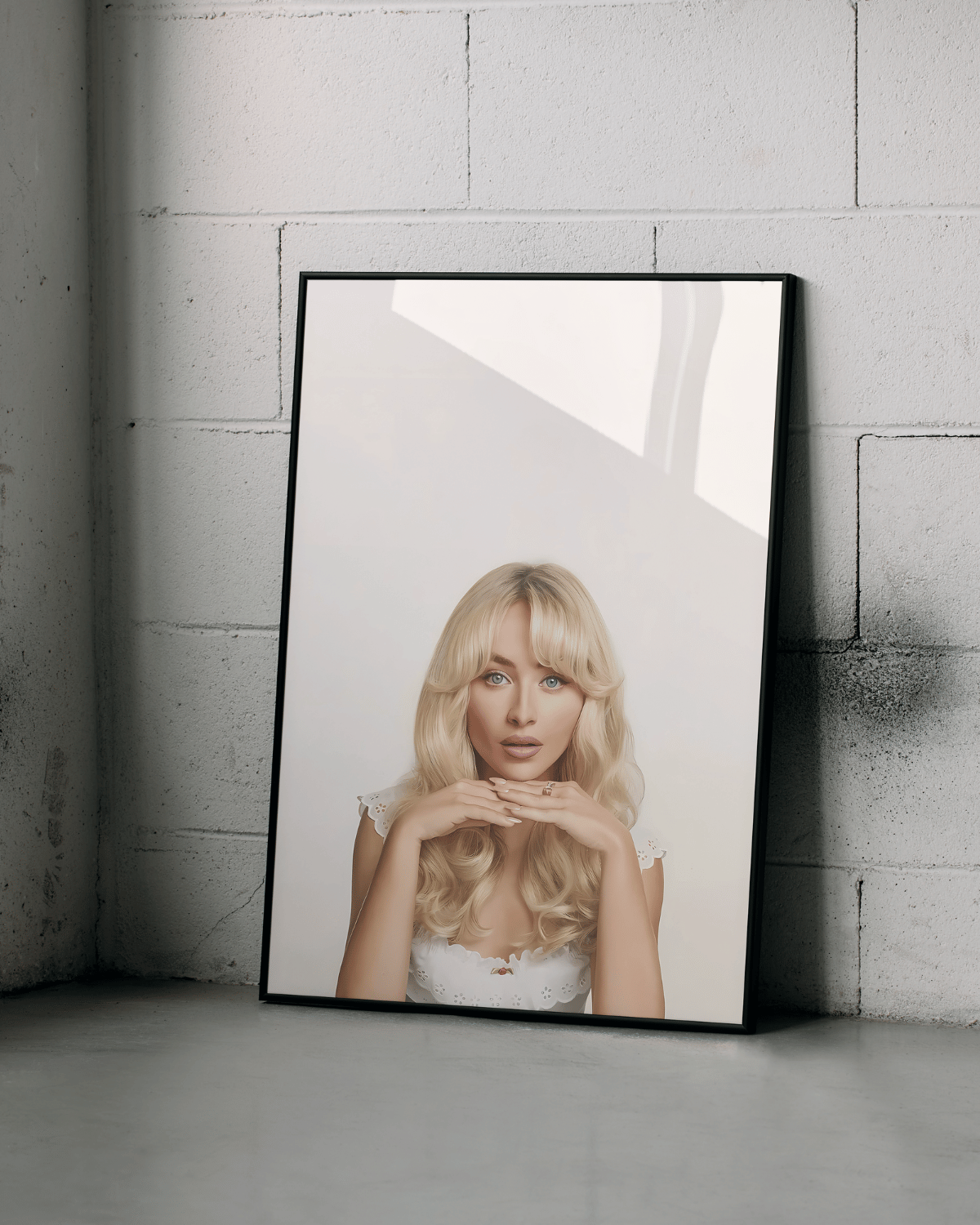 Plakat "Sabrina Carpenter - Lovely" - VisualVerses